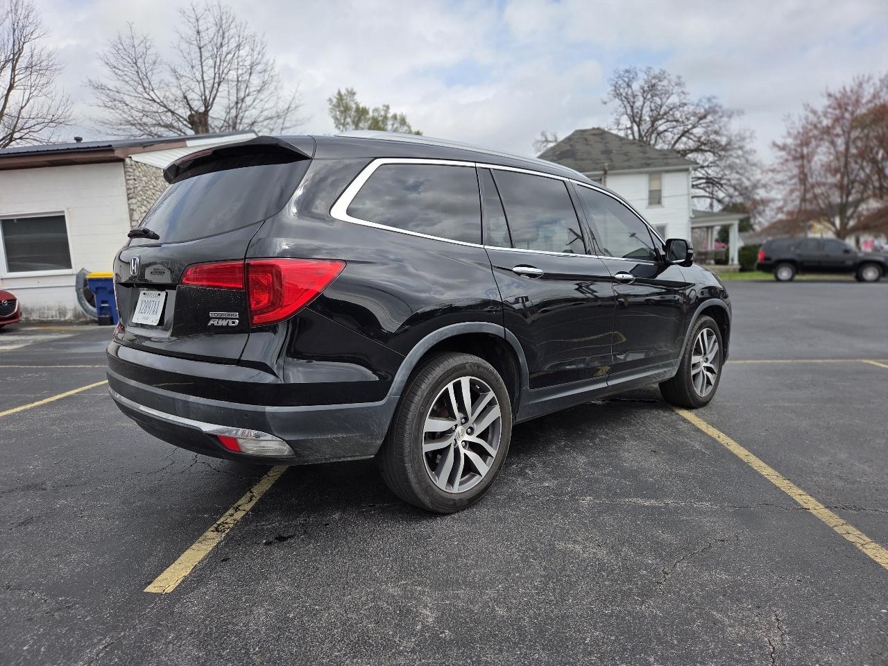 Honda Pilot Touring 4WD 2018