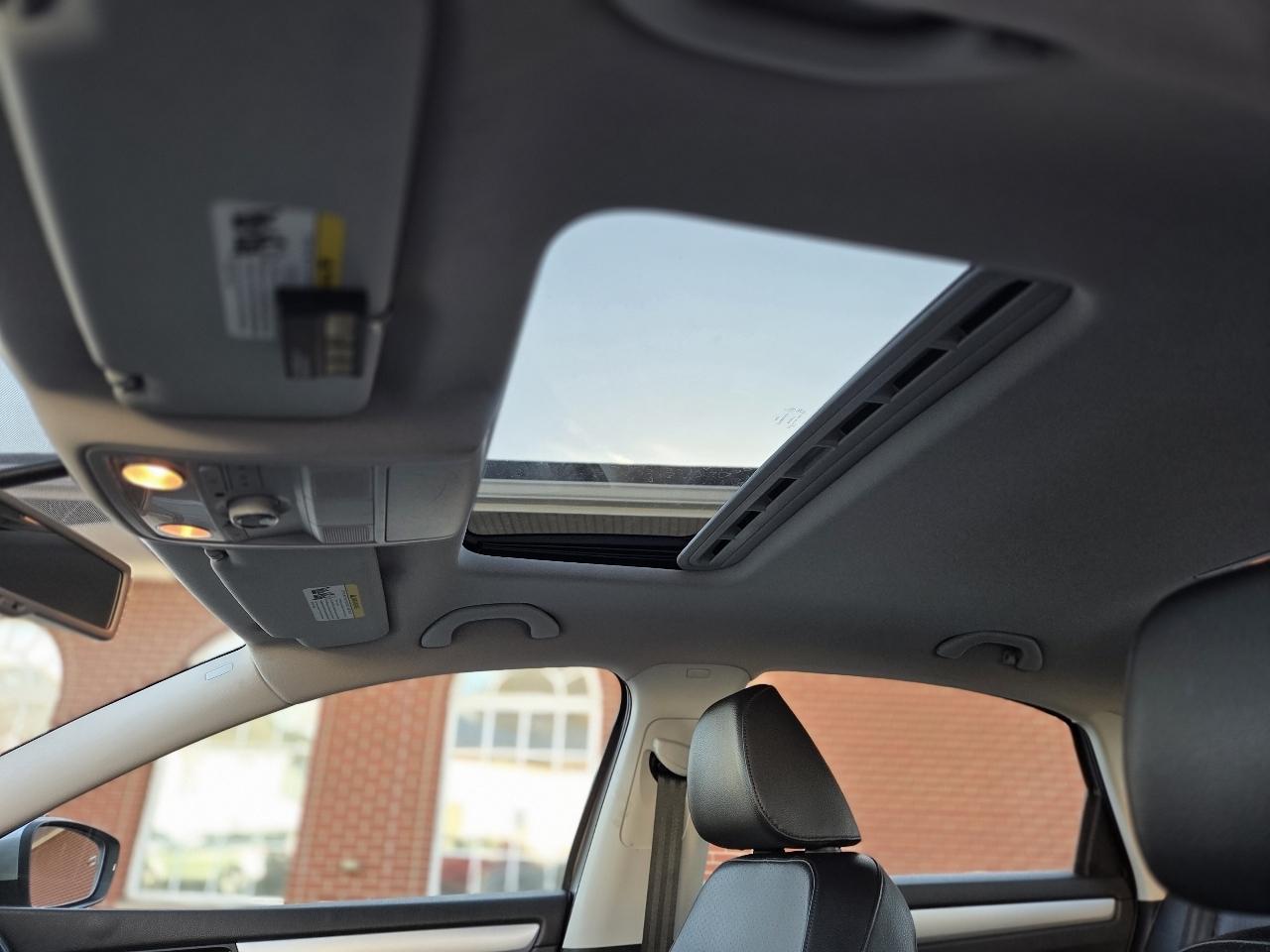 Volkswagen Passat 2.0L TDI SEL Premium 2013