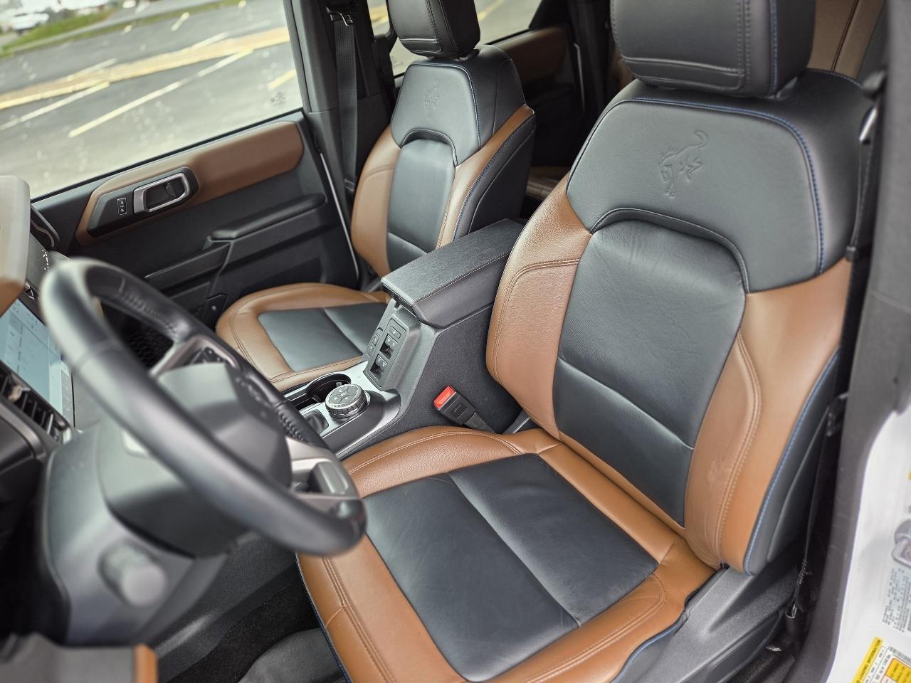 Ford Bronco Outer Banks 4-Door 2024