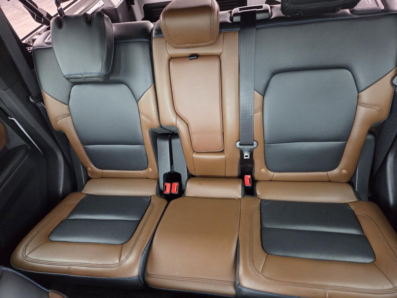 Ford Bronco Outer Banks 4-Door 2024