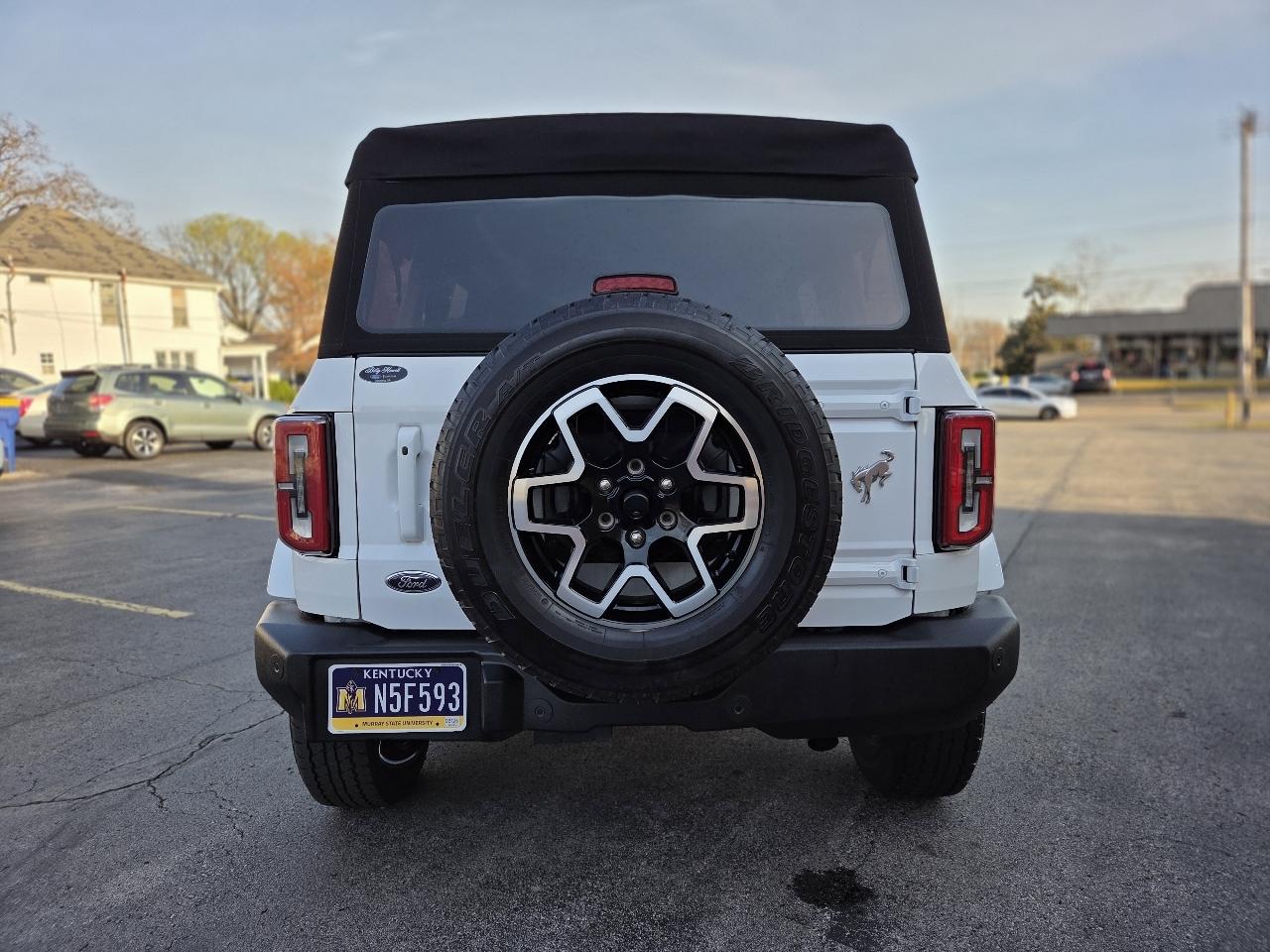 Ford Bronco Outer Banks 4-Door 2024