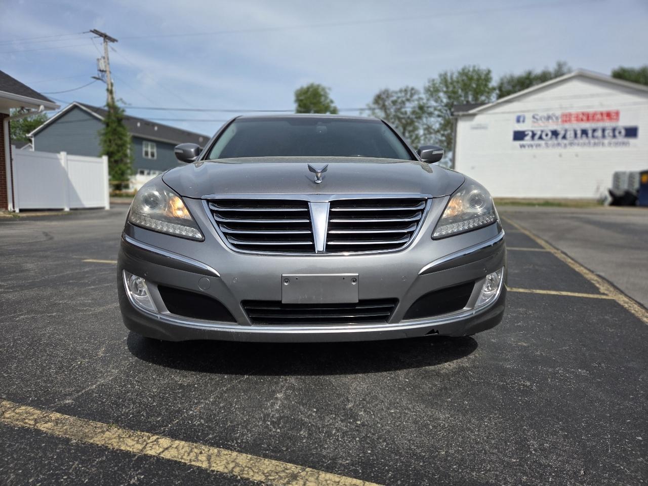 Hyundai Equus Signature 2012