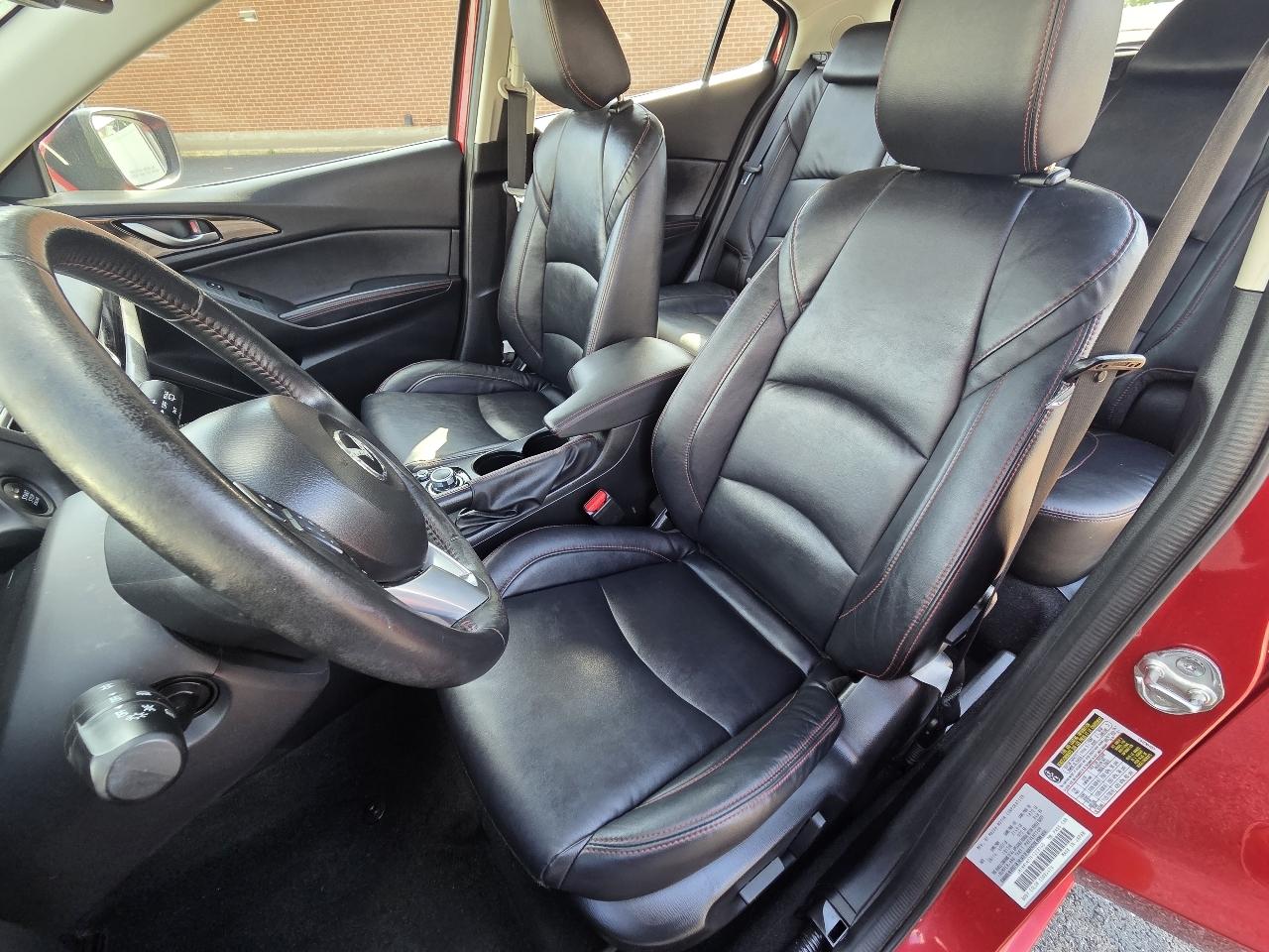 Mazda MAZDA3 i Grand Touring AT 5-Door 2015