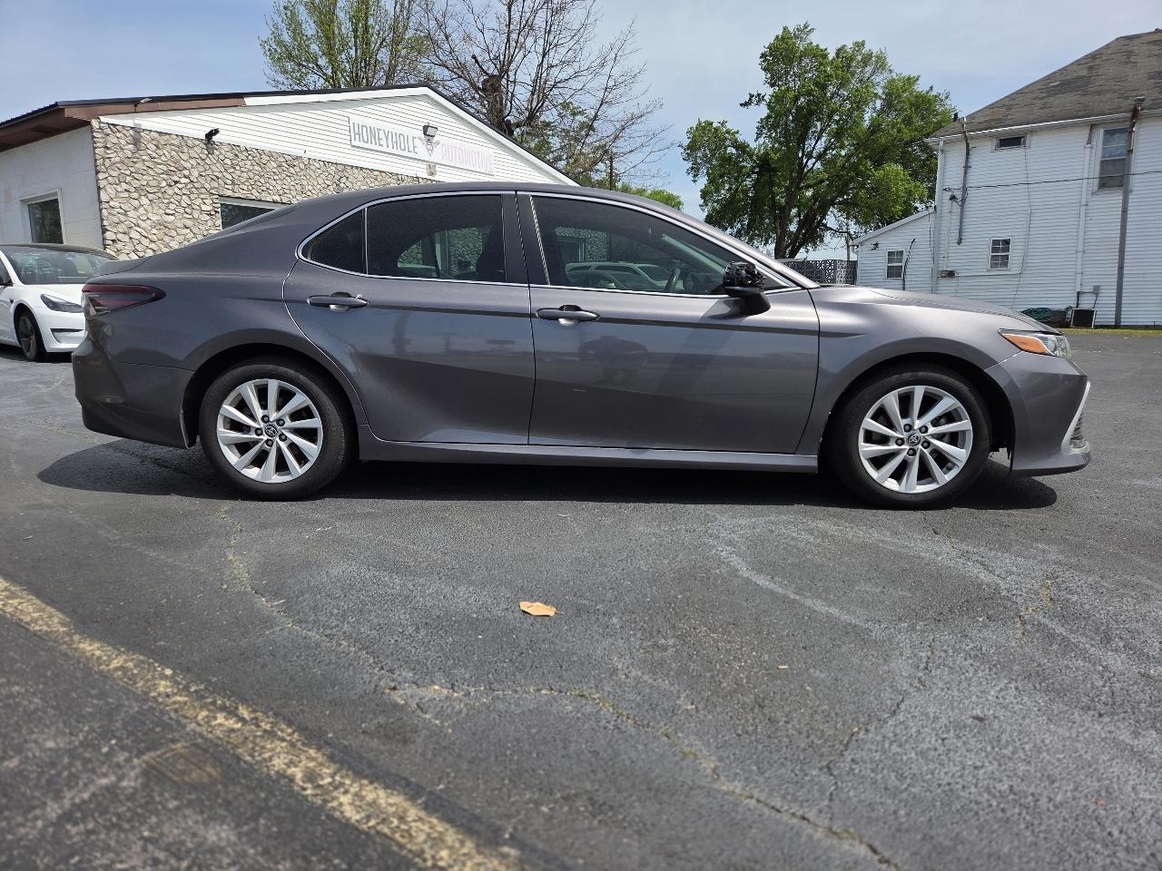 Toyota Camry LE 2022