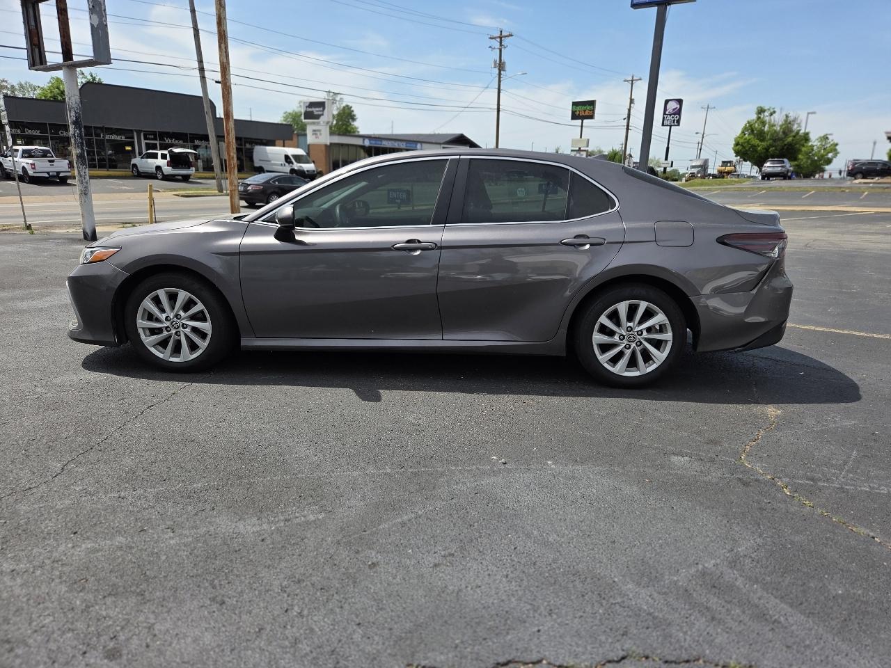 Toyota Camry LE 2022