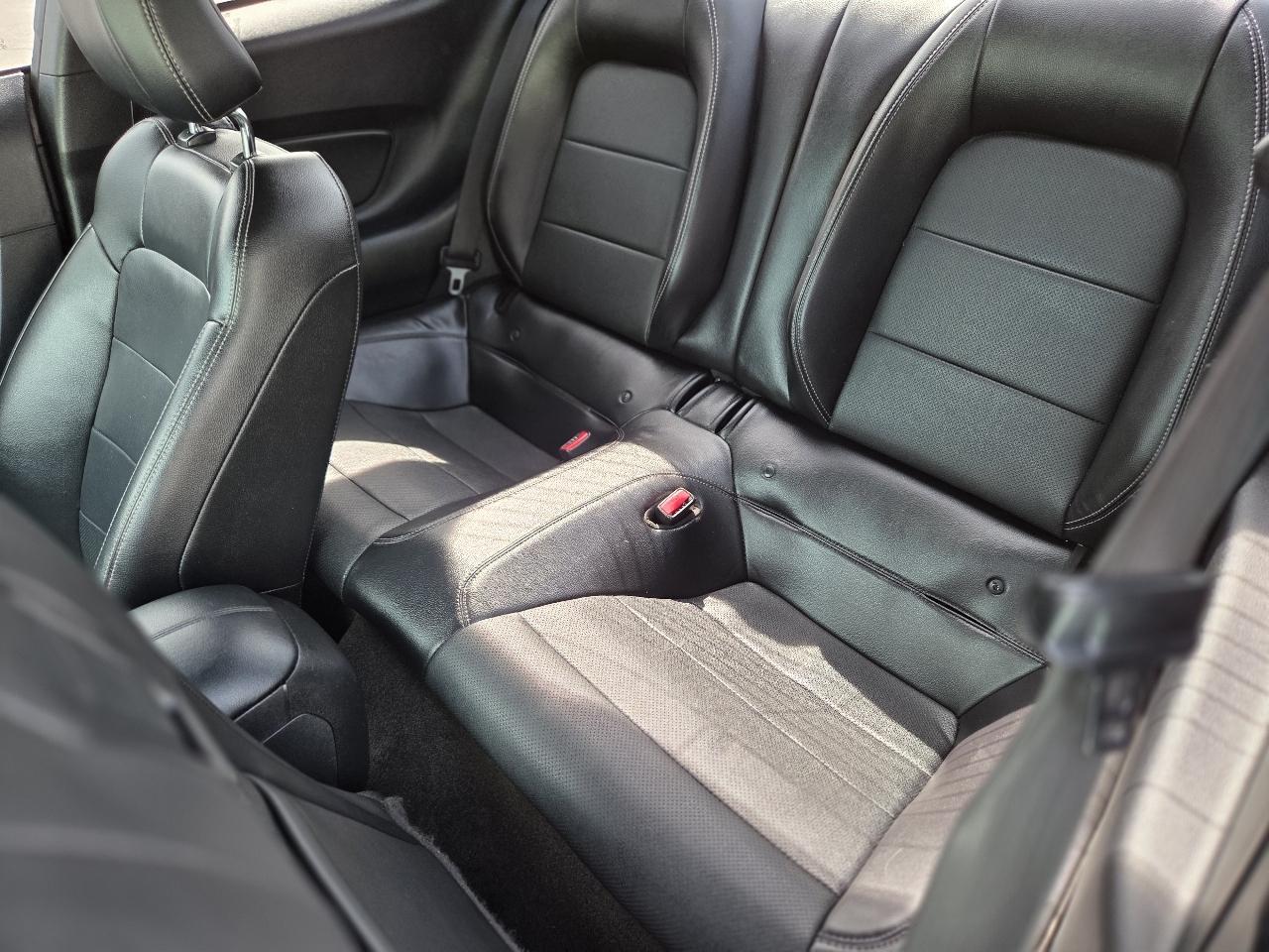 Ford Mustang GT Premium Coupe 2017