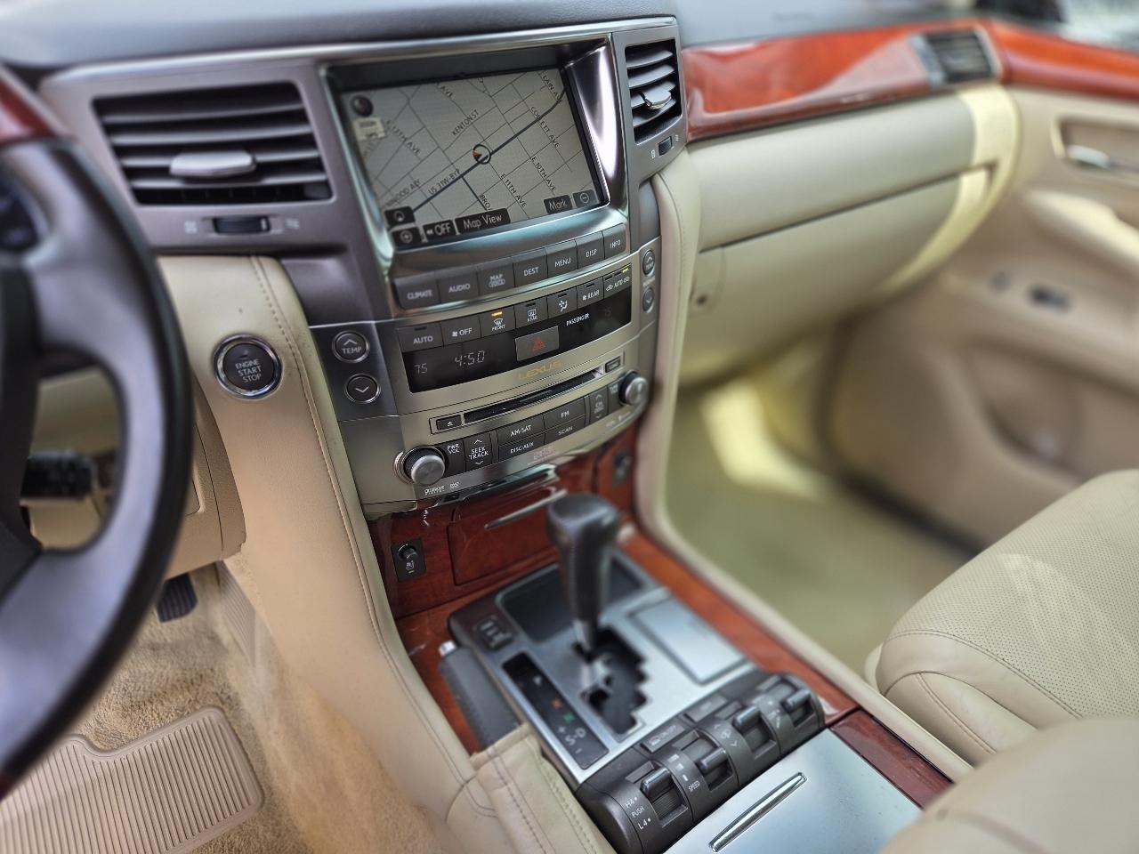 2008 Lexus LX 570 - Photo 19