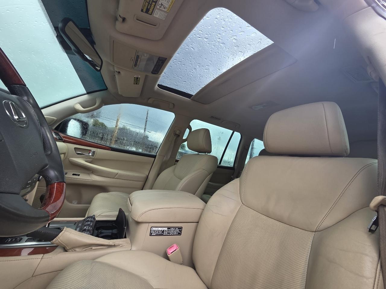 2008 Lexus LX 570 - Photo 22
