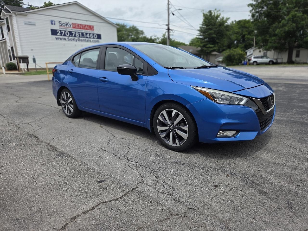 Nissan Versa SR 2020