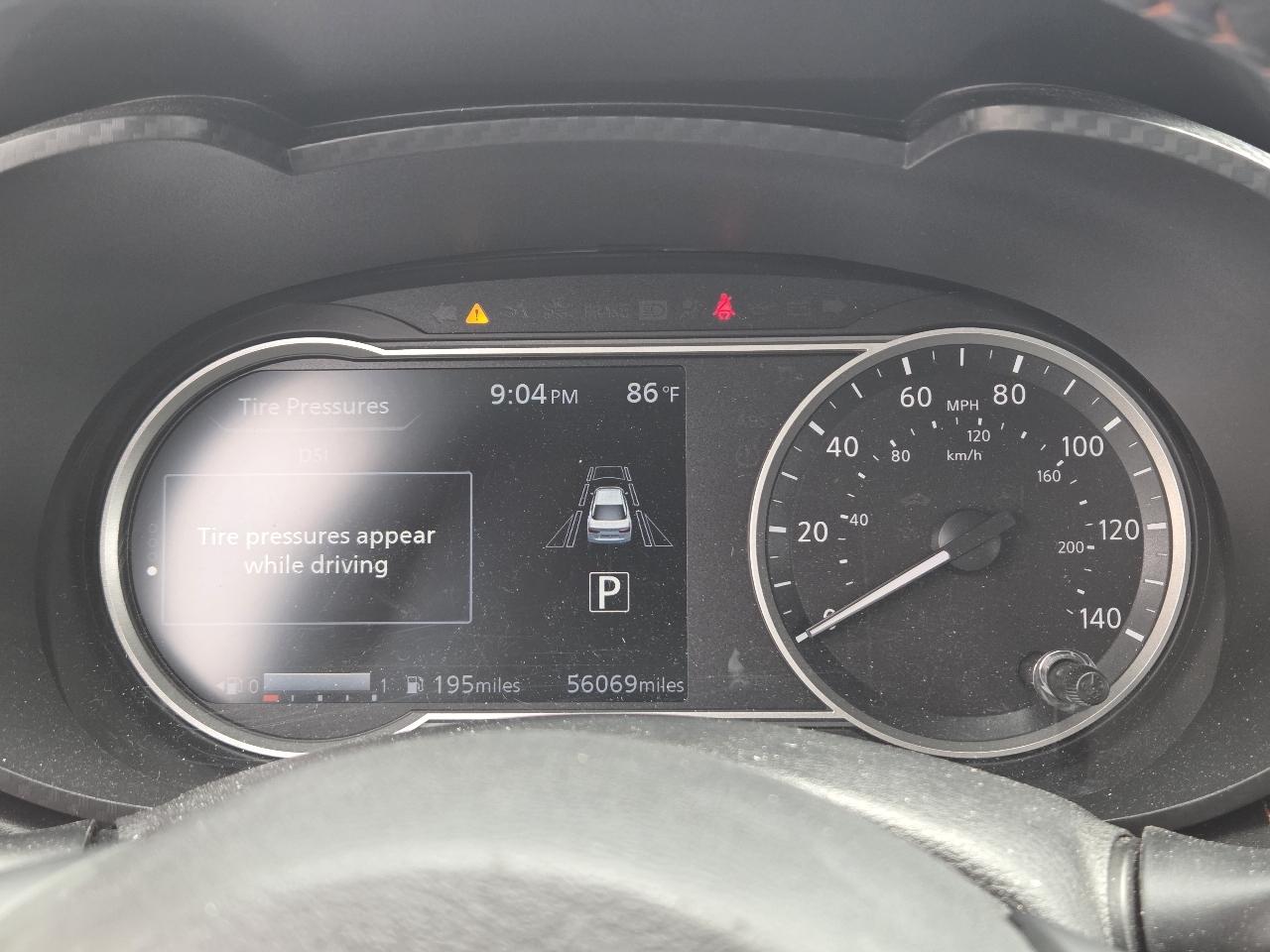 Nissan Versa SR 2020