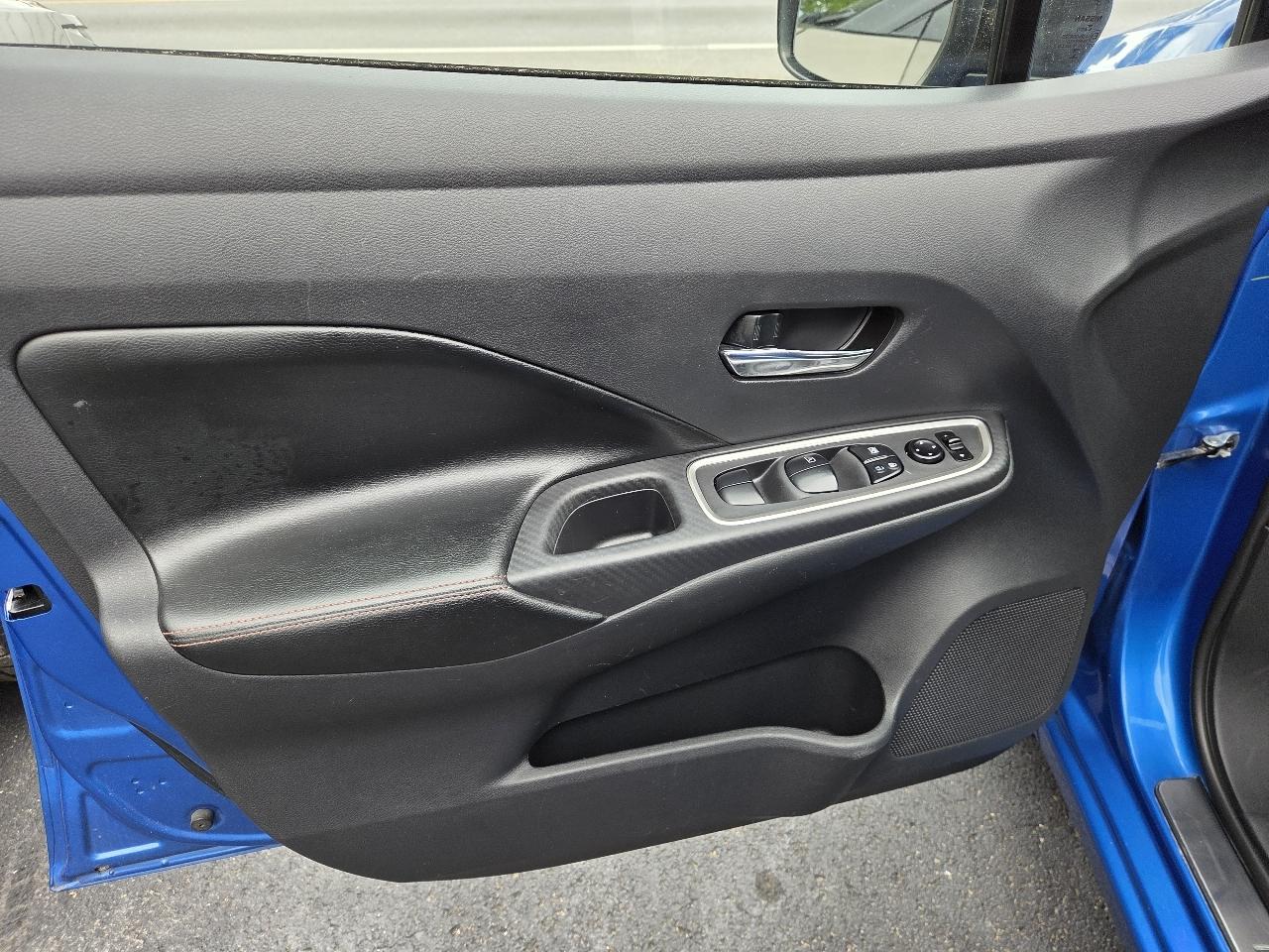 Nissan Versa SR 2020