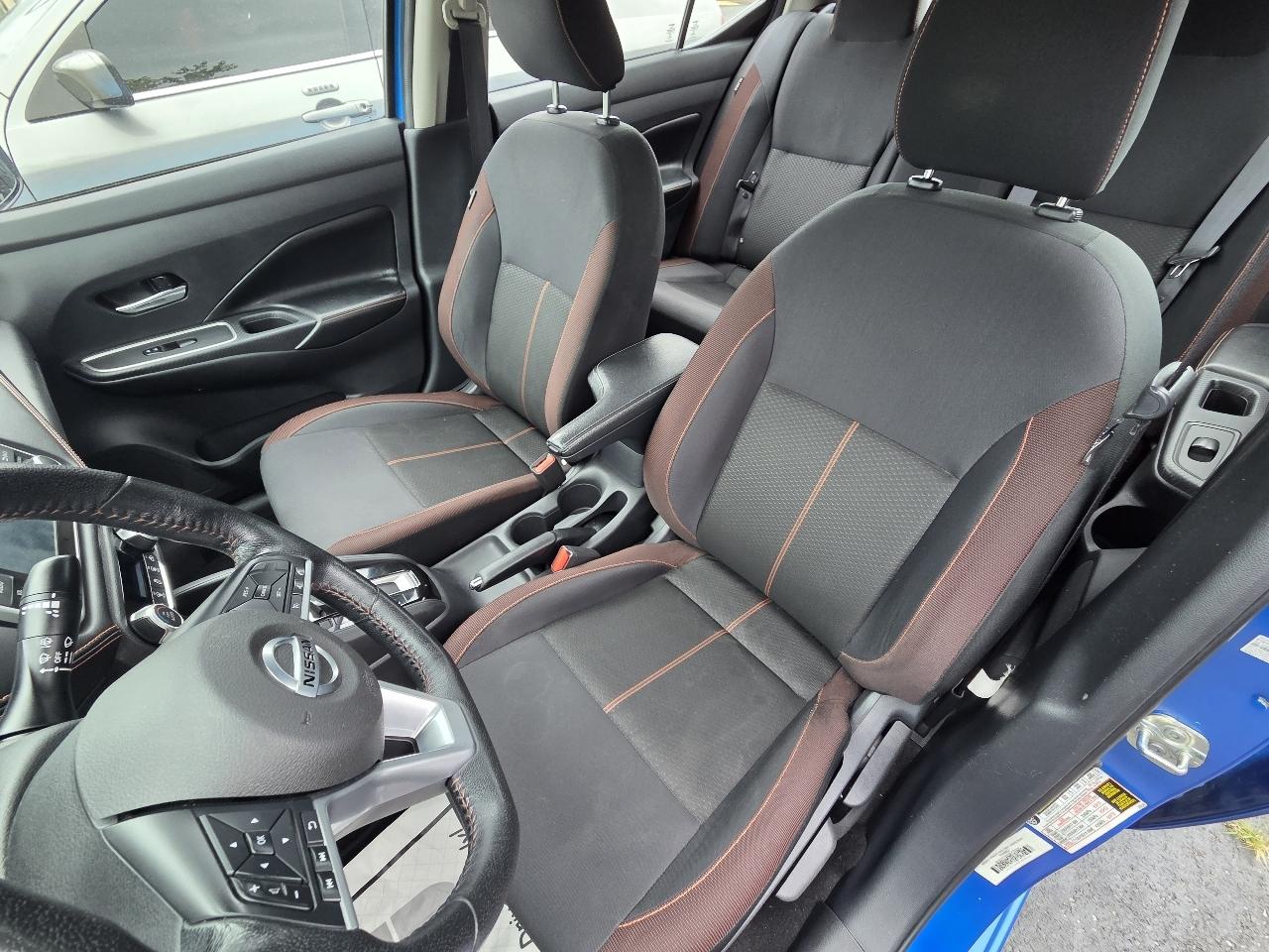 Nissan Versa SR 2020