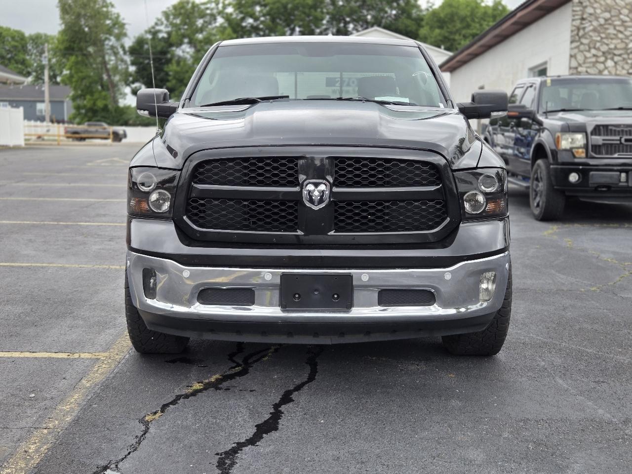 RAM 1500 Lone Star Crew Cab SB 2WD 2015