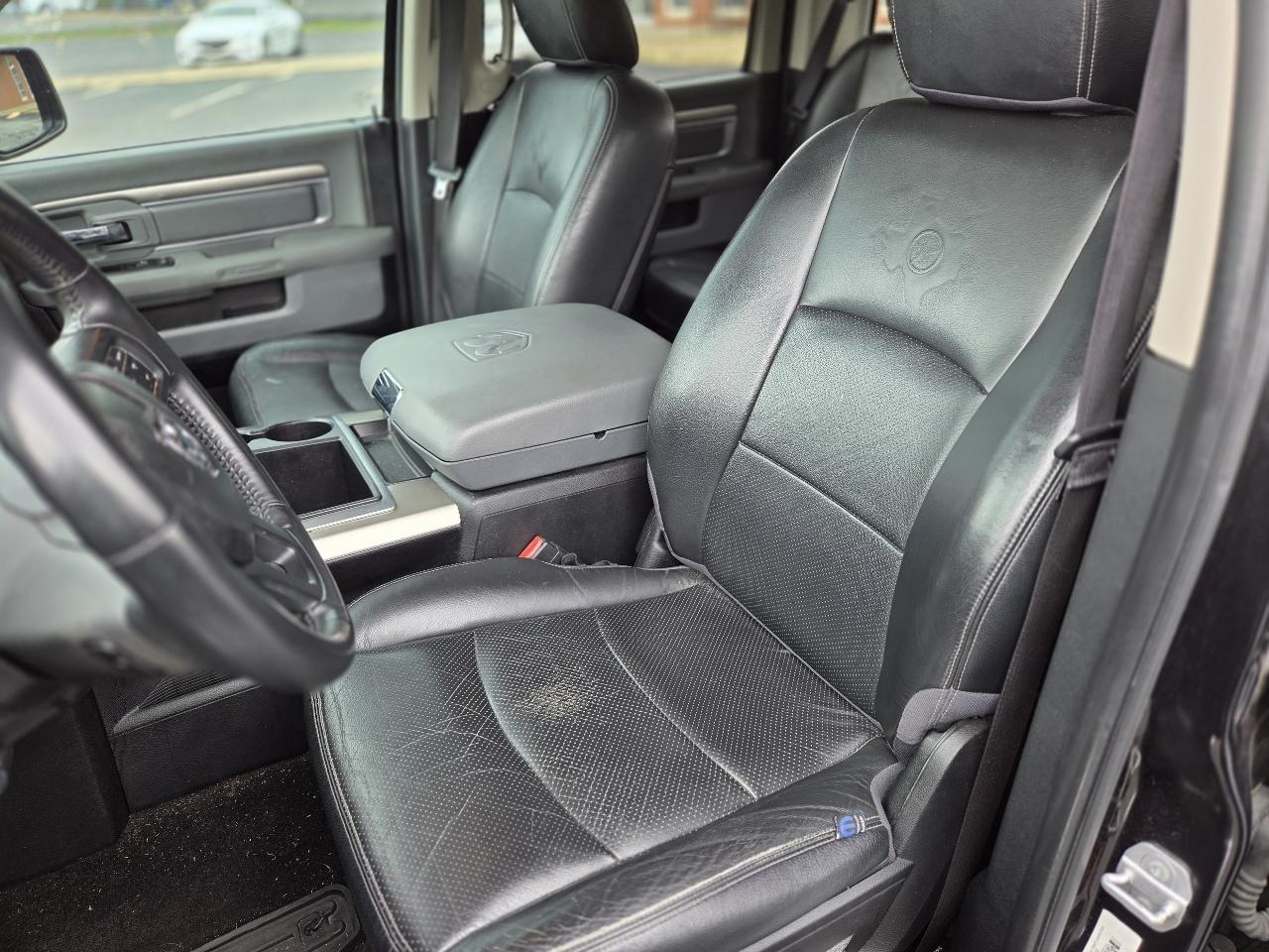 RAM 1500 Lone Star Crew Cab SB 2WD 2015