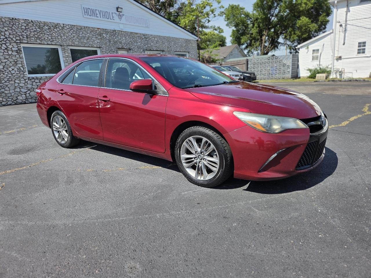 Toyota Camry XLE 2016