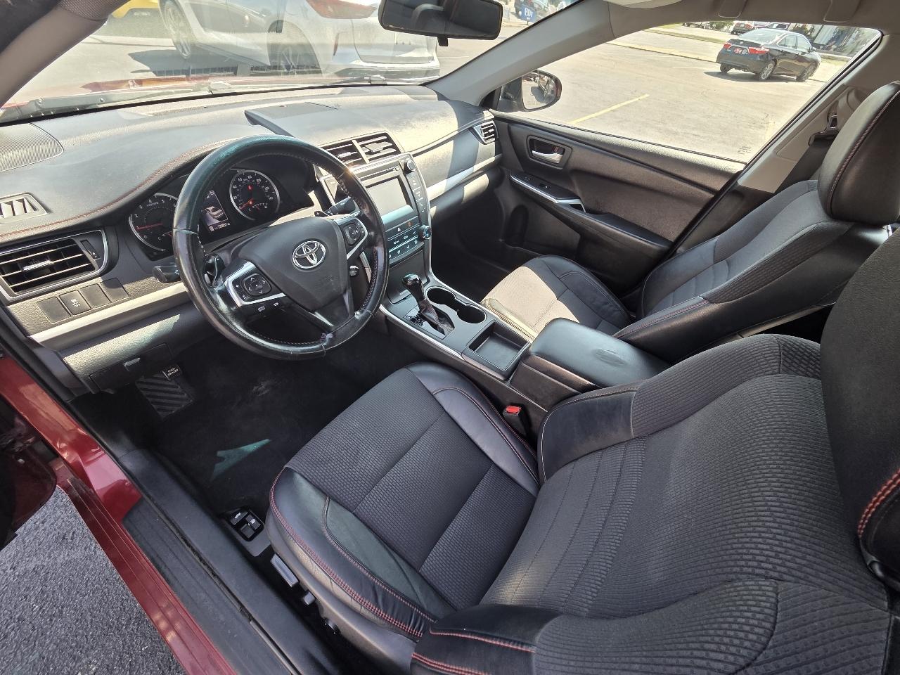 Toyota Camry XLE 2016