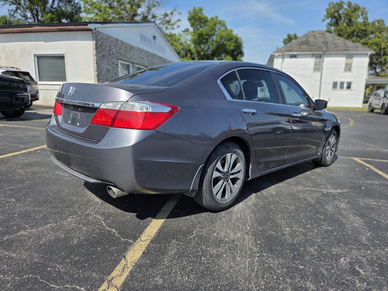 Honda Accord LX Sedan CVT 2015