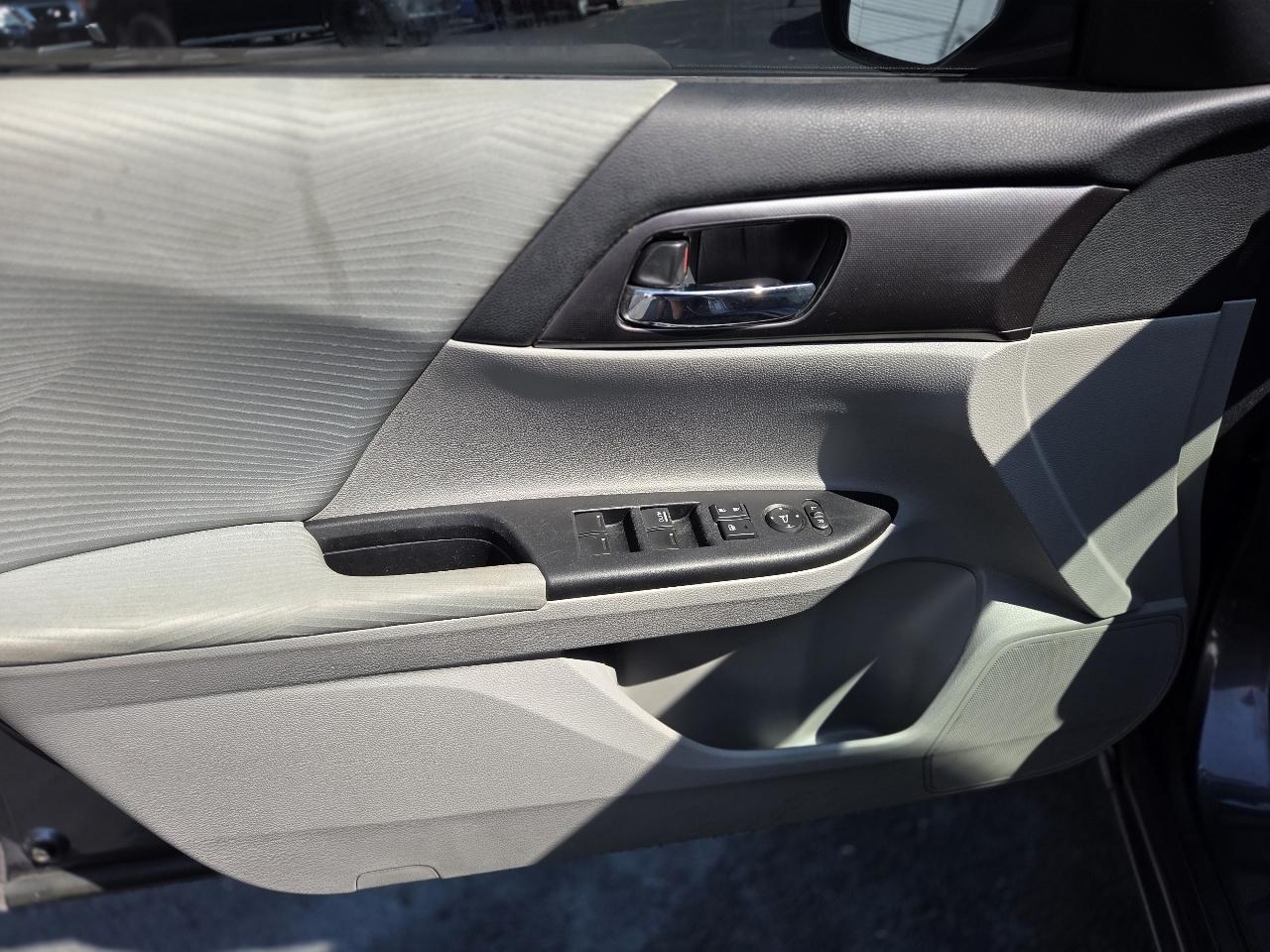 Honda Accord LX Sedan CVT 2015