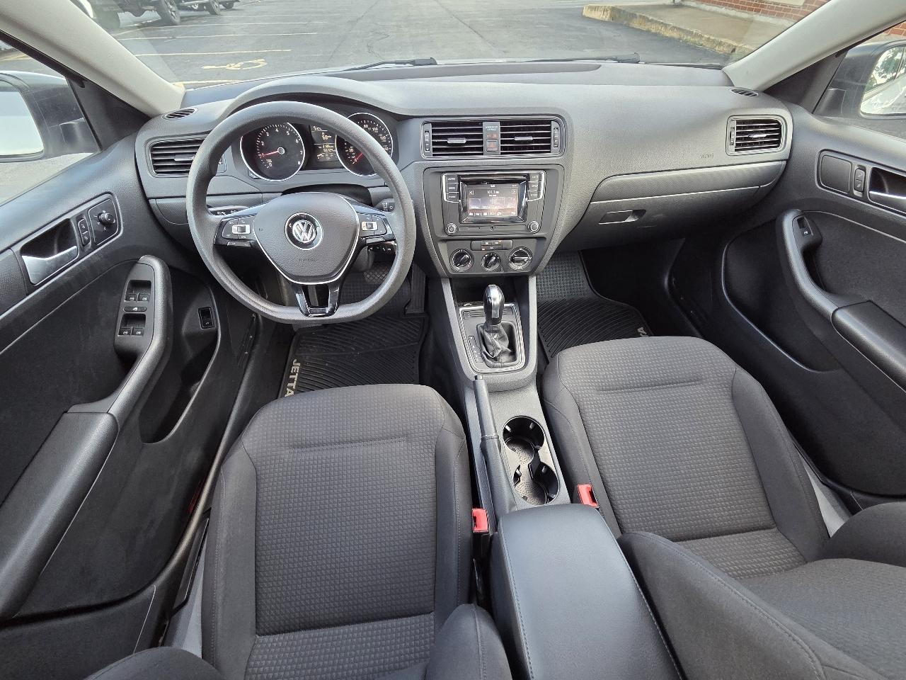 Volkswagen Jetta 1.4T S w/Technology 6A 2016