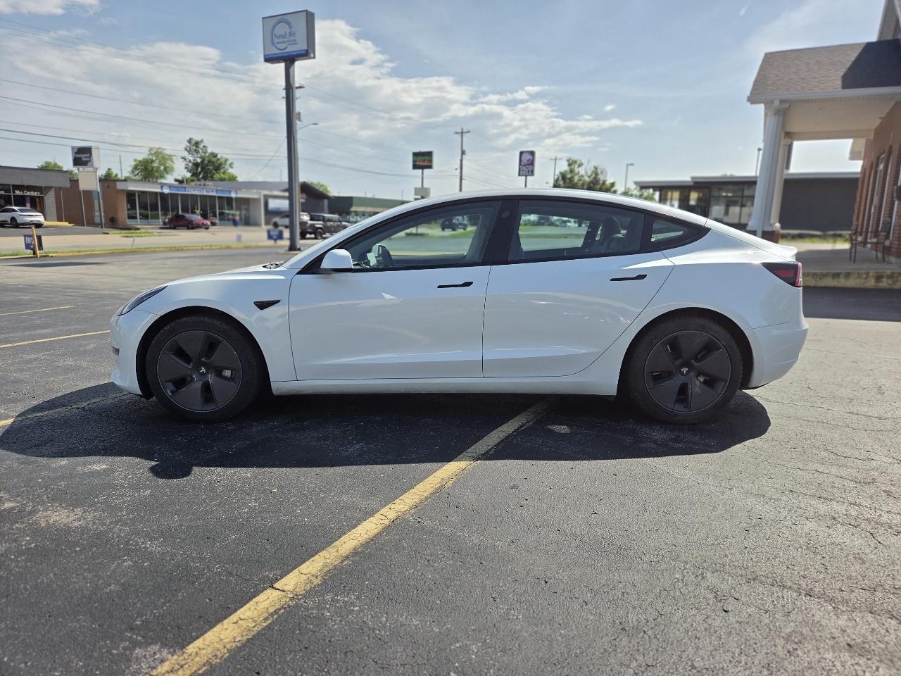 Tesla Model 3 Base 2023