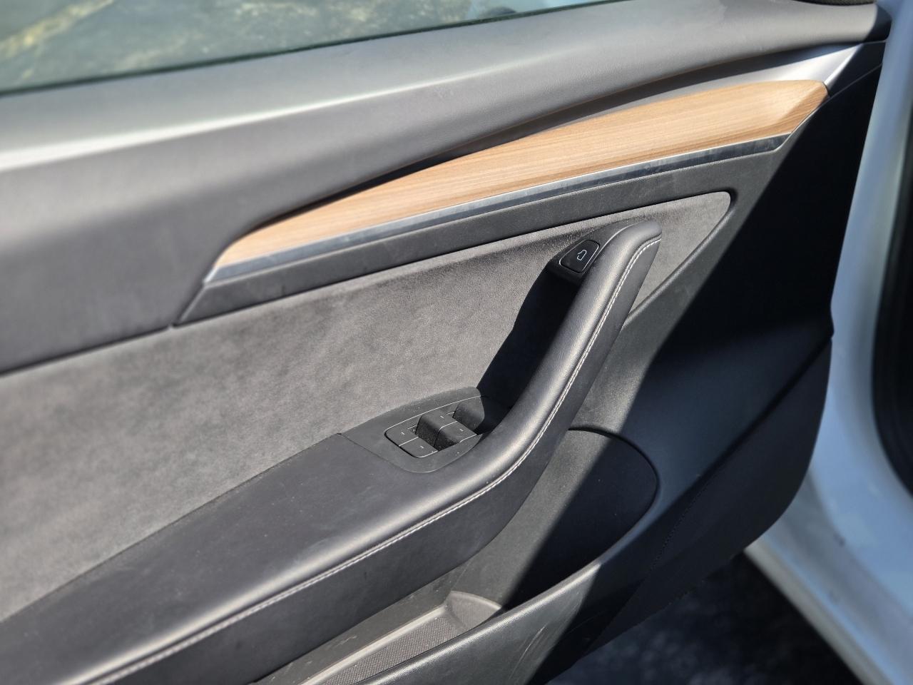 Tesla Model 3 Base 2023