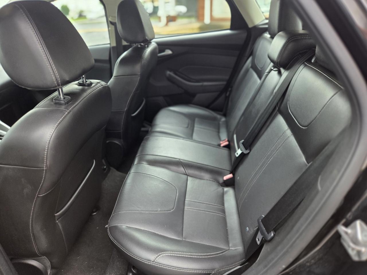Ford Focus SE Hatch 2014