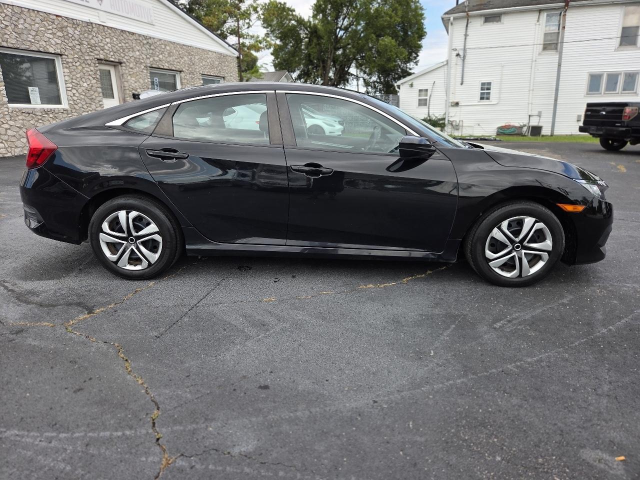Honda Civic LX Sedan CVT 2016