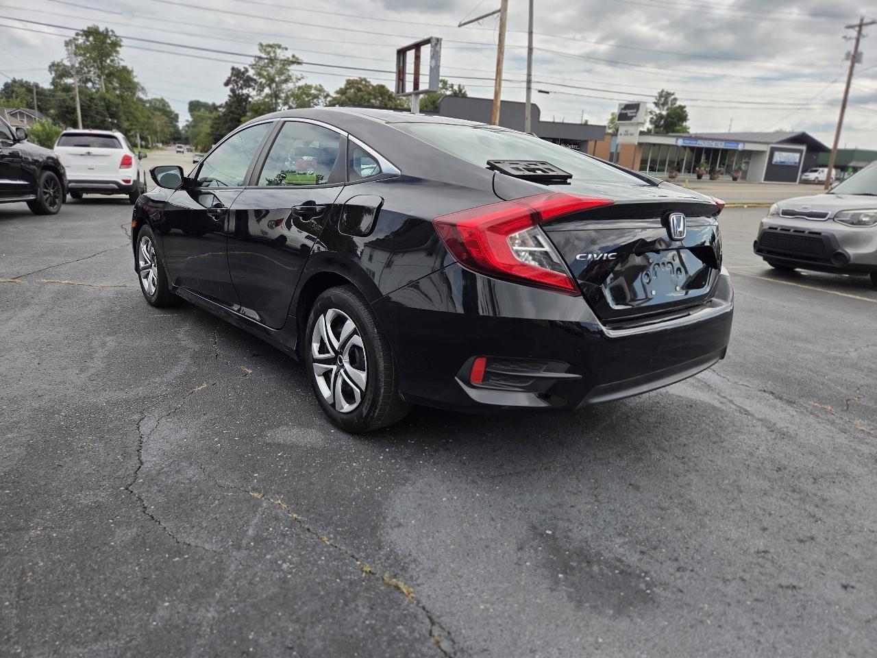 Honda Civic LX Sedan CVT 2016