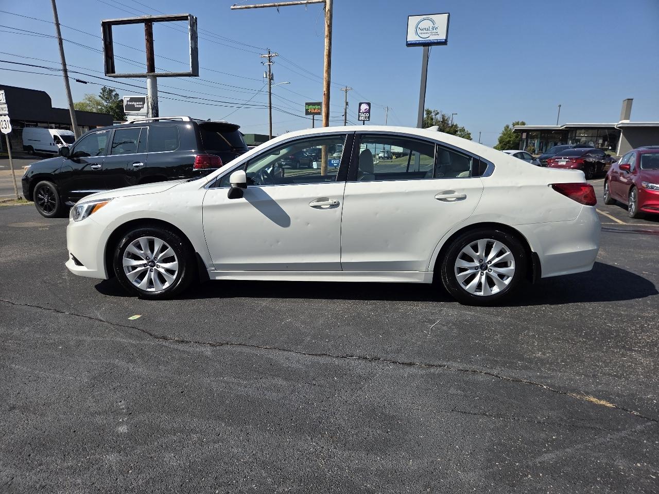 2017 Subaru Legacy Premium - Photo 9