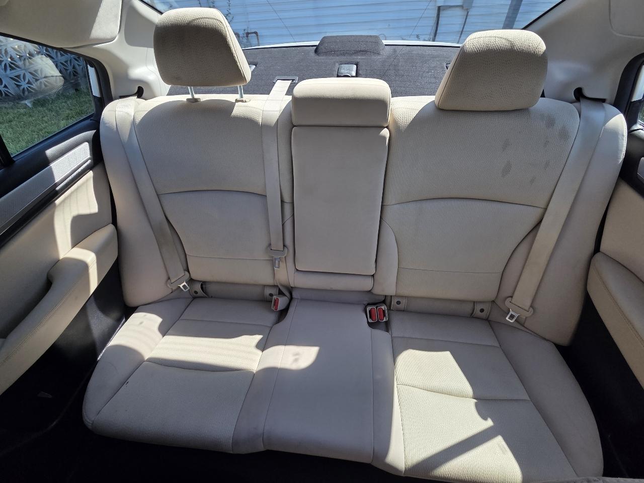 2017 Subaru Legacy Premium - Photo 16