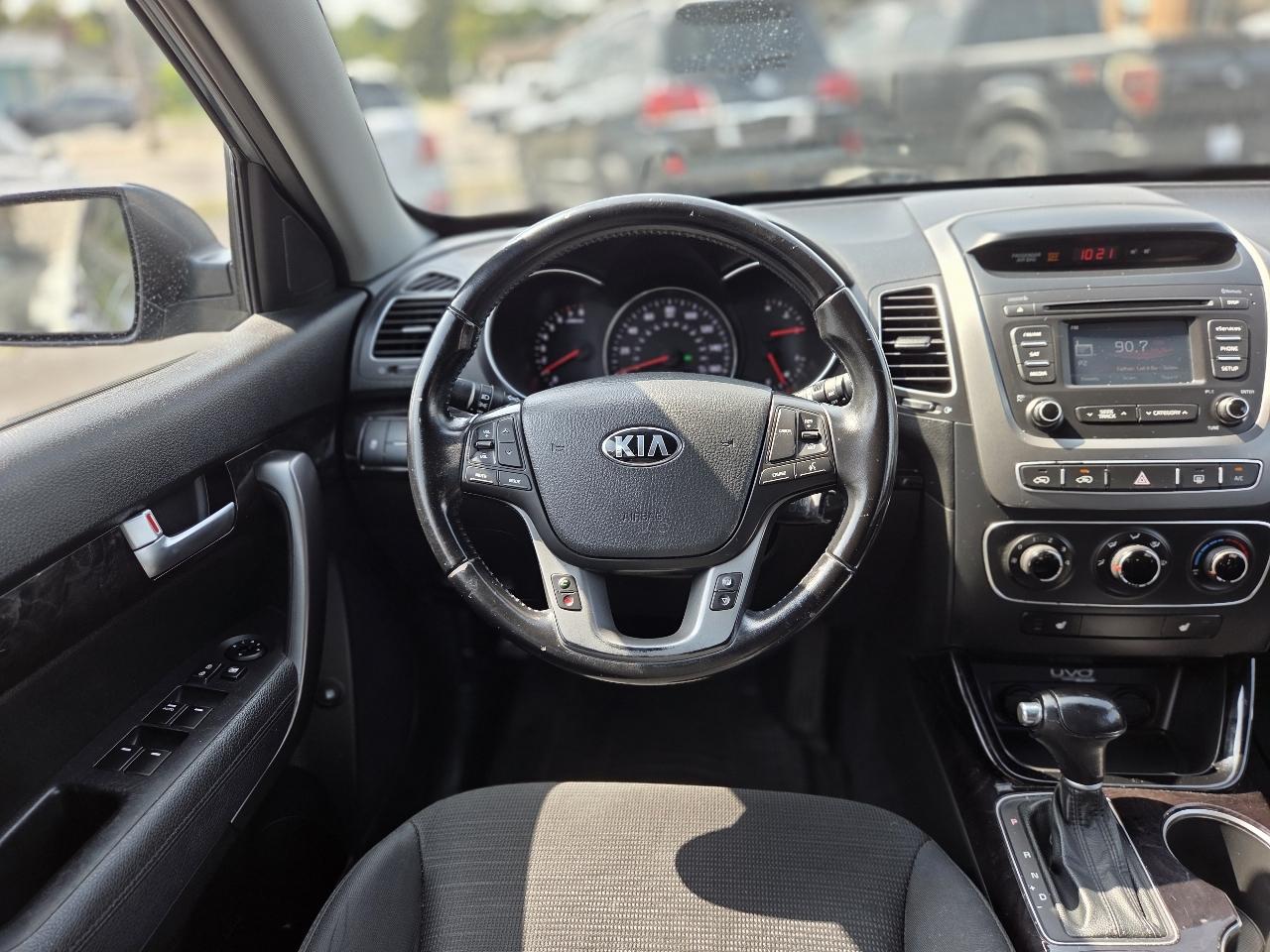 Kia Sorento LX 2WD 2014