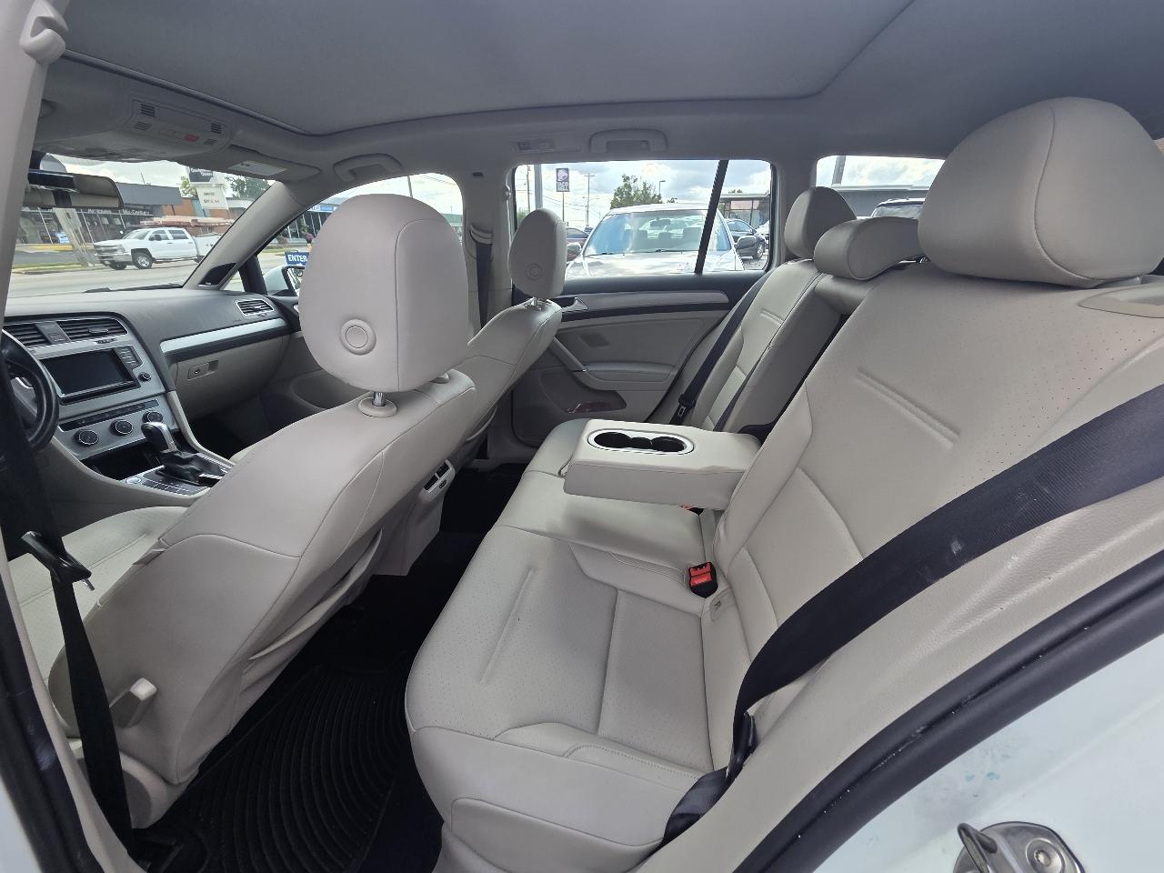 Volkswagen Golf SportWagen TDI S 6A 2015