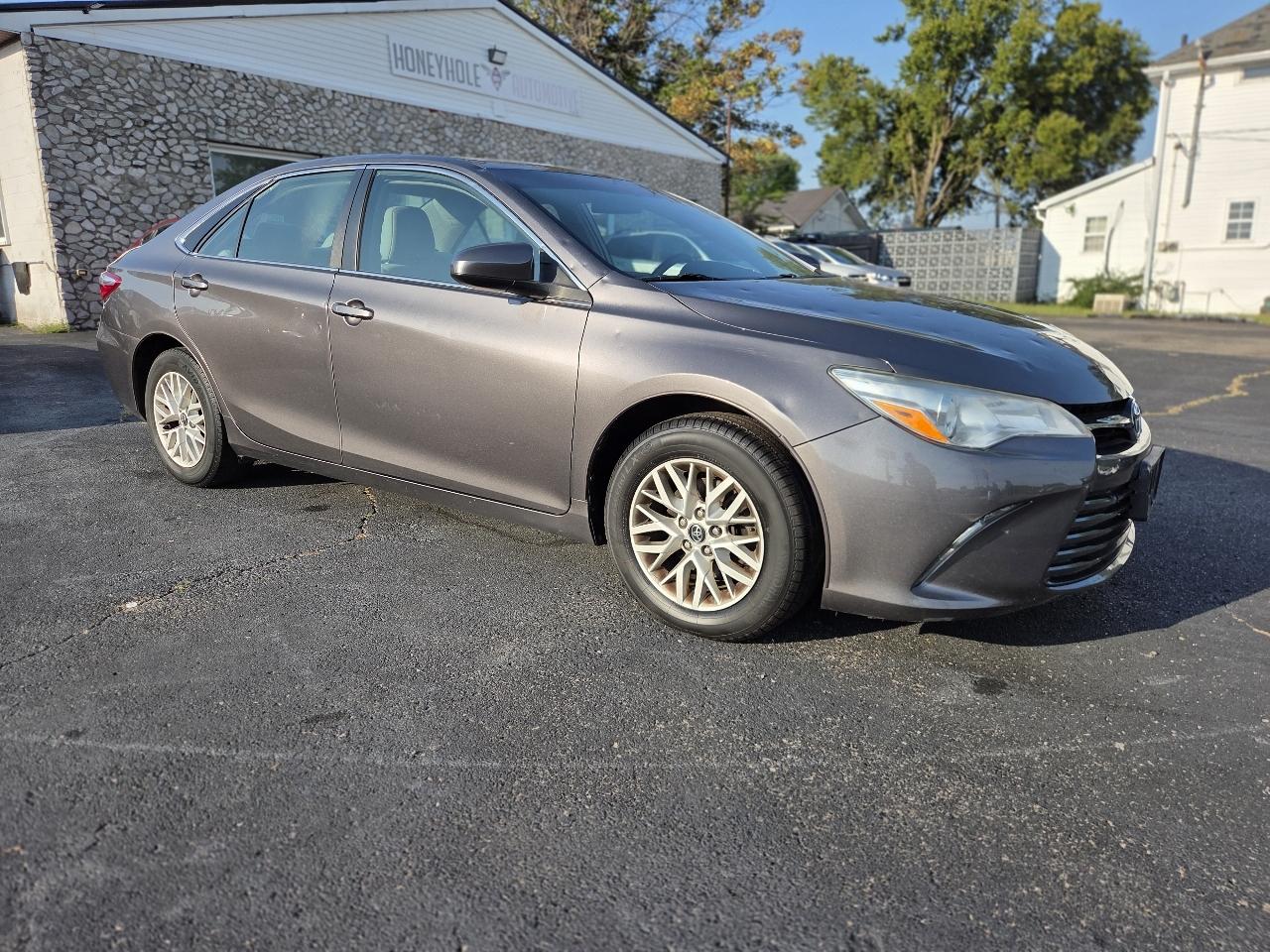 Toyota Camry XLE 2016