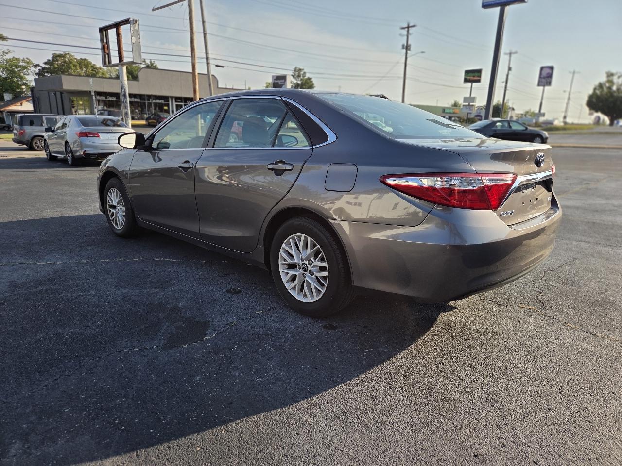 Toyota Camry XLE 2016