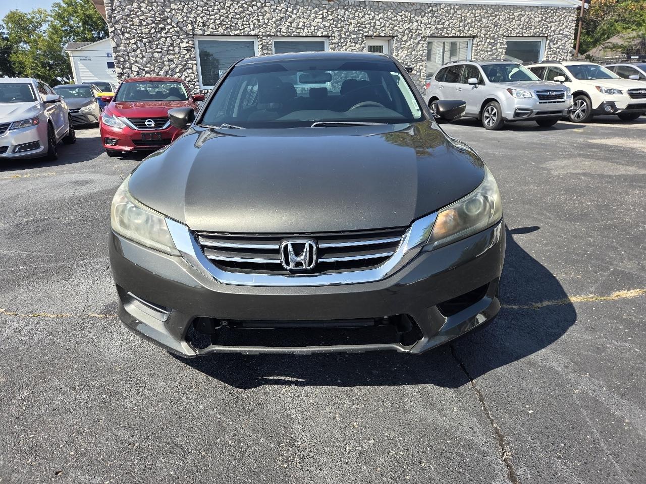 Honda Accord LX Sedan CVT 2013