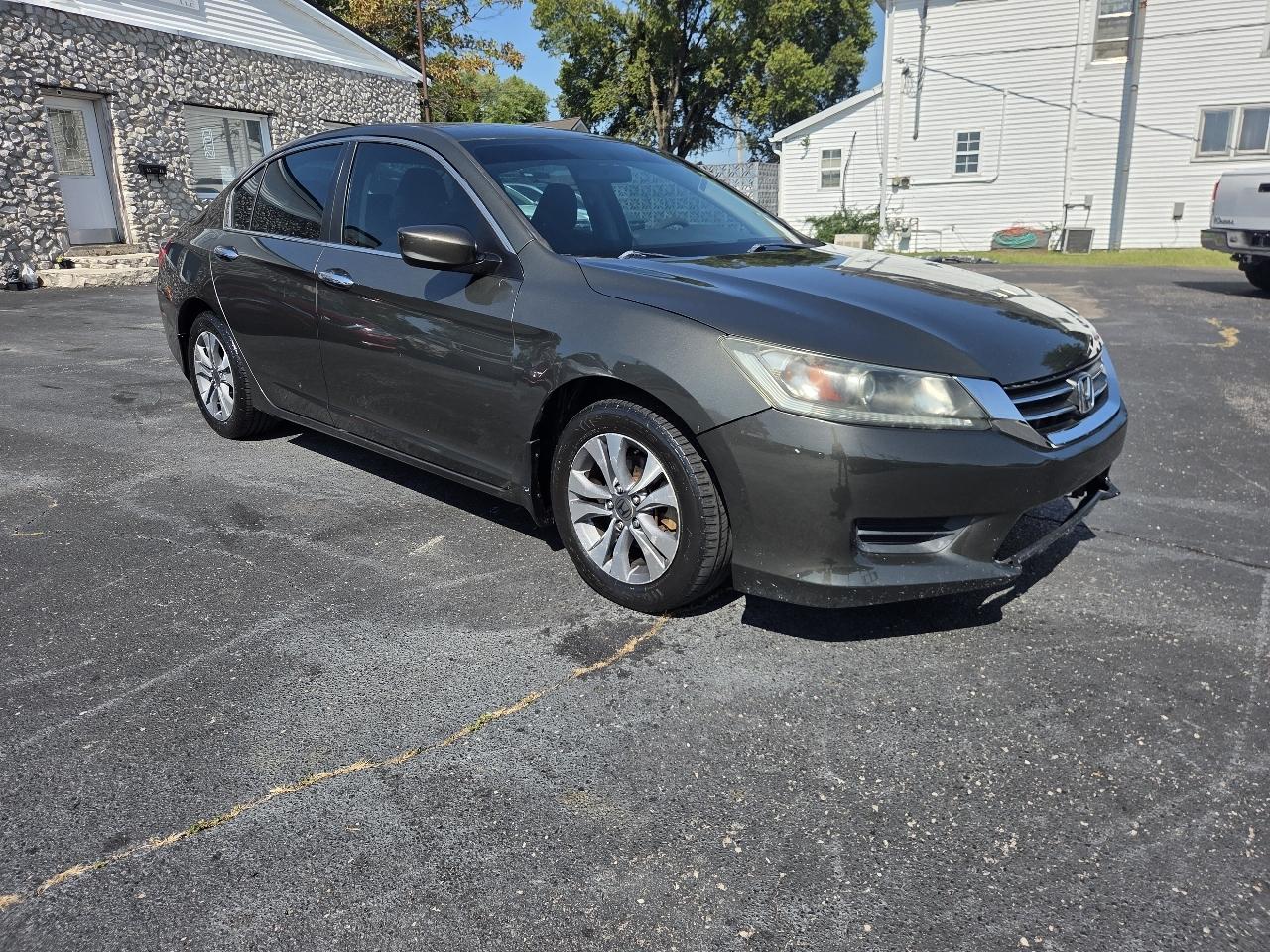 Honda Accord LX Sedan CVT 2013