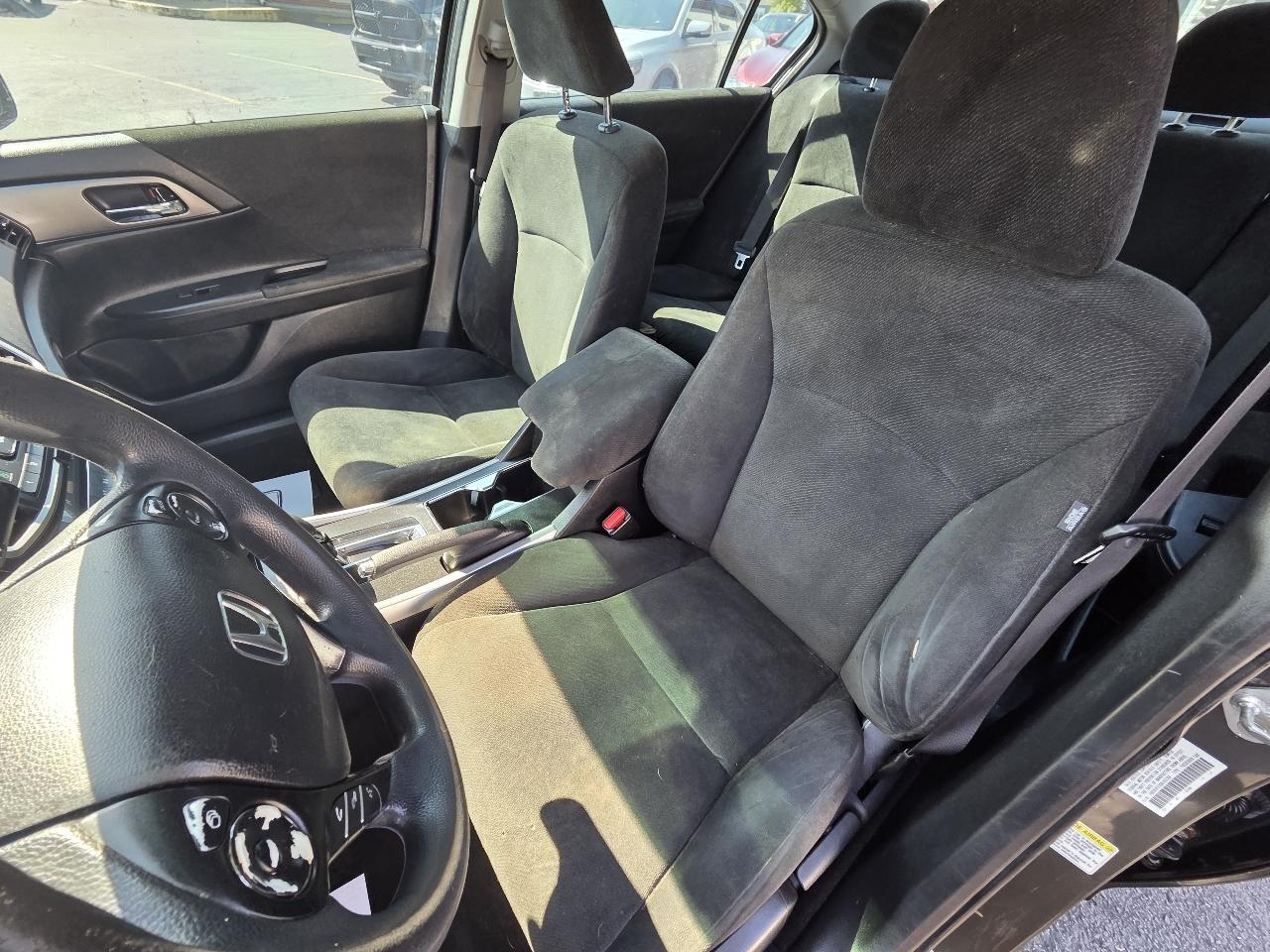 Honda Accord LX Sedan CVT 2013