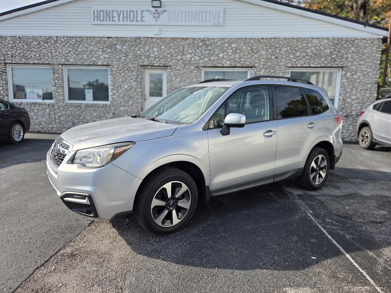 Subaru Forester 2.5i Premium PZEV CVT 2017