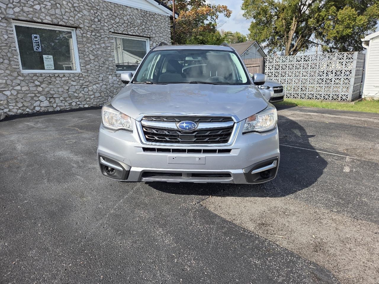 Subaru Forester 2.5i Premium PZEV CVT 2017
