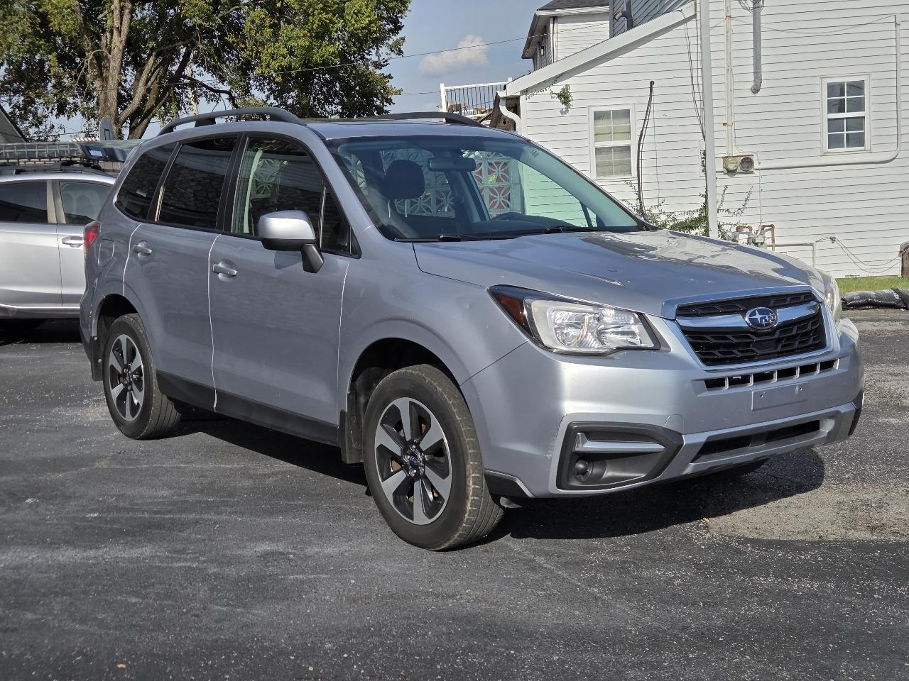 Subaru Forester 2.5i Premium PZEV CVT 2017