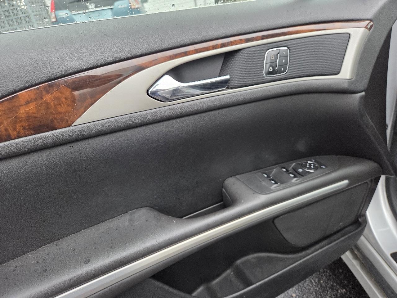 Lincoln MKZ FWD 2014