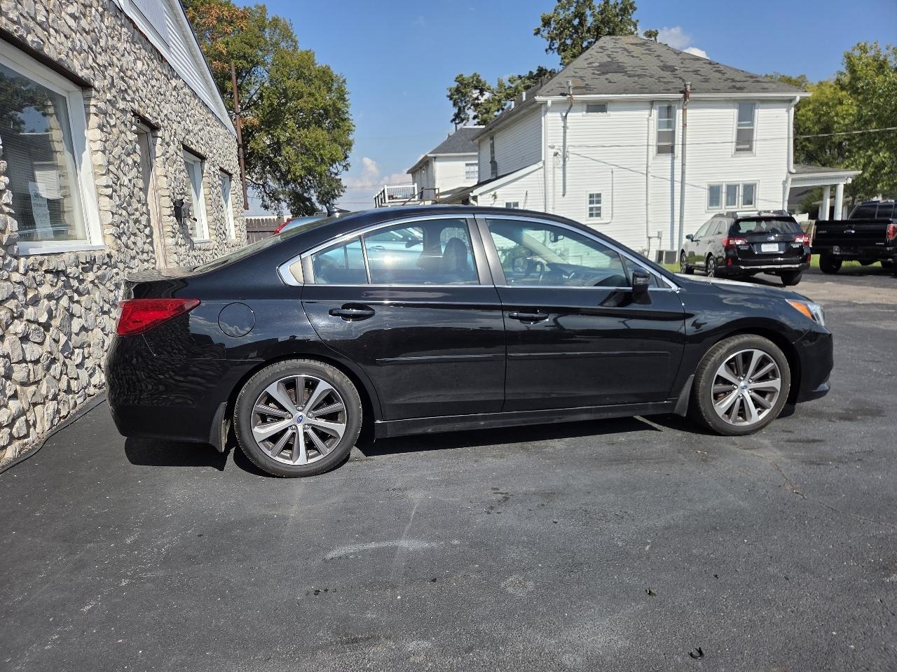 Subaru Legacy 2.5i Limited 2016