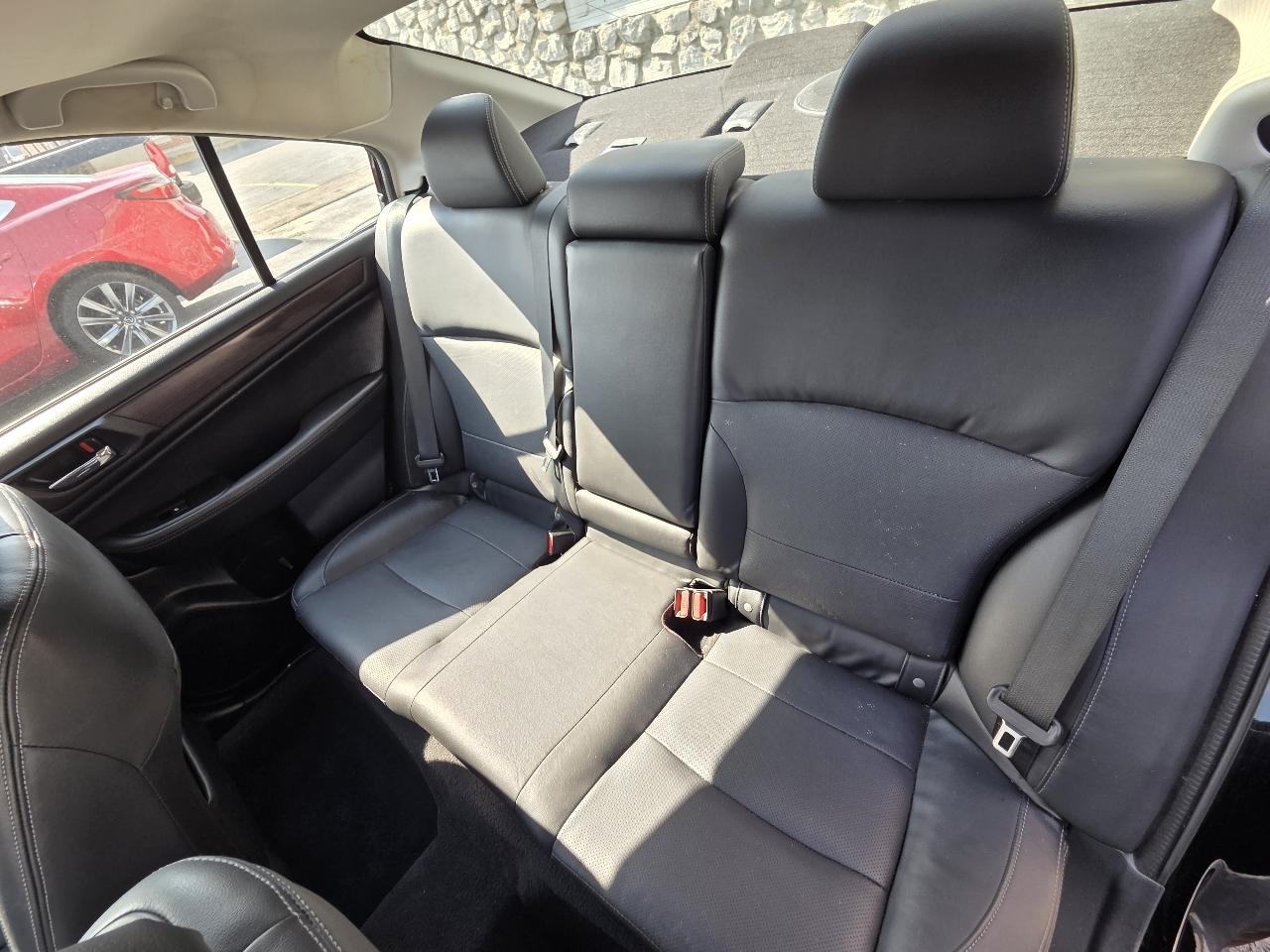 Subaru Legacy 2.5i Limited 2016