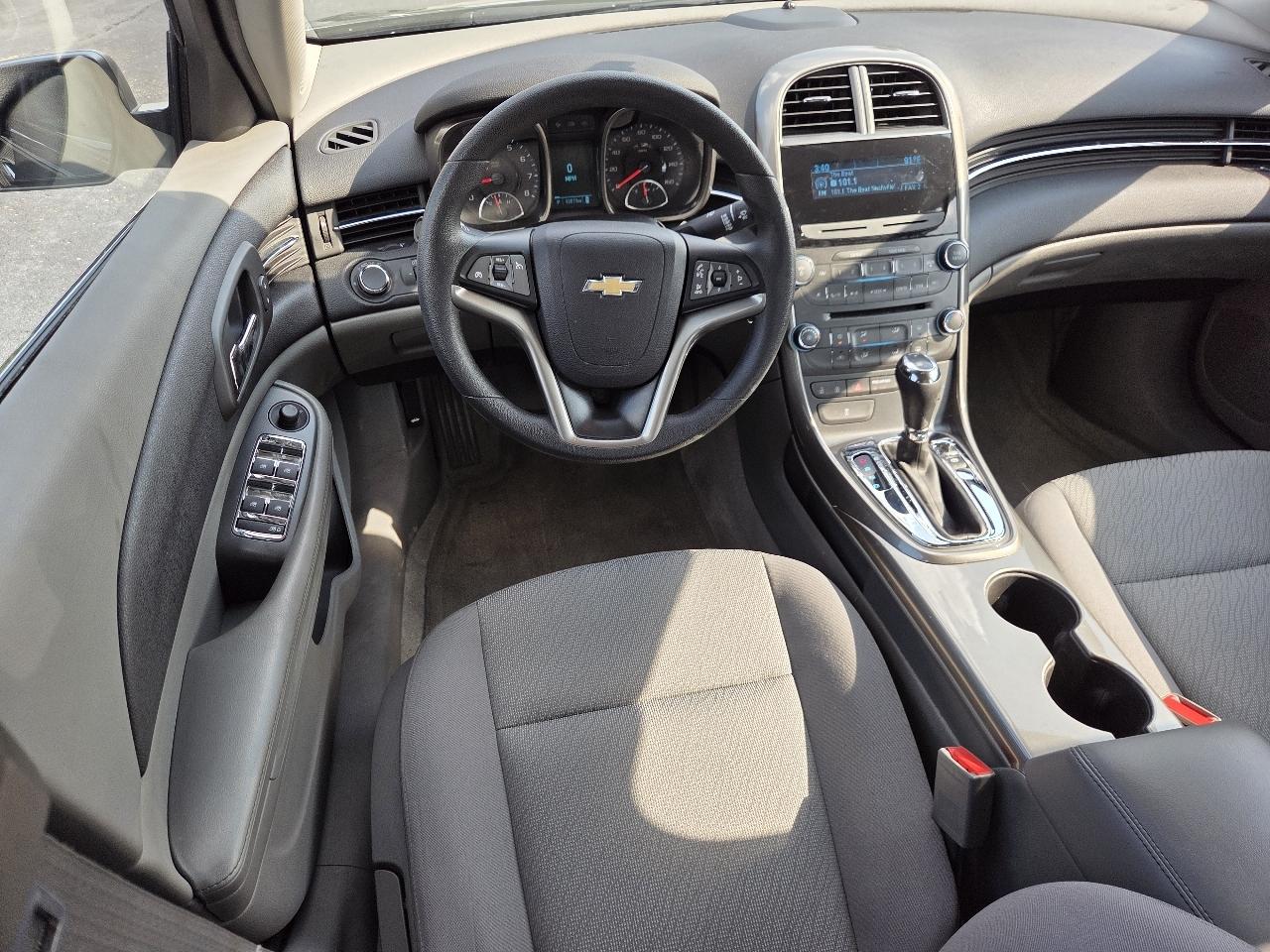 Chevrolet Malibu LS 2013