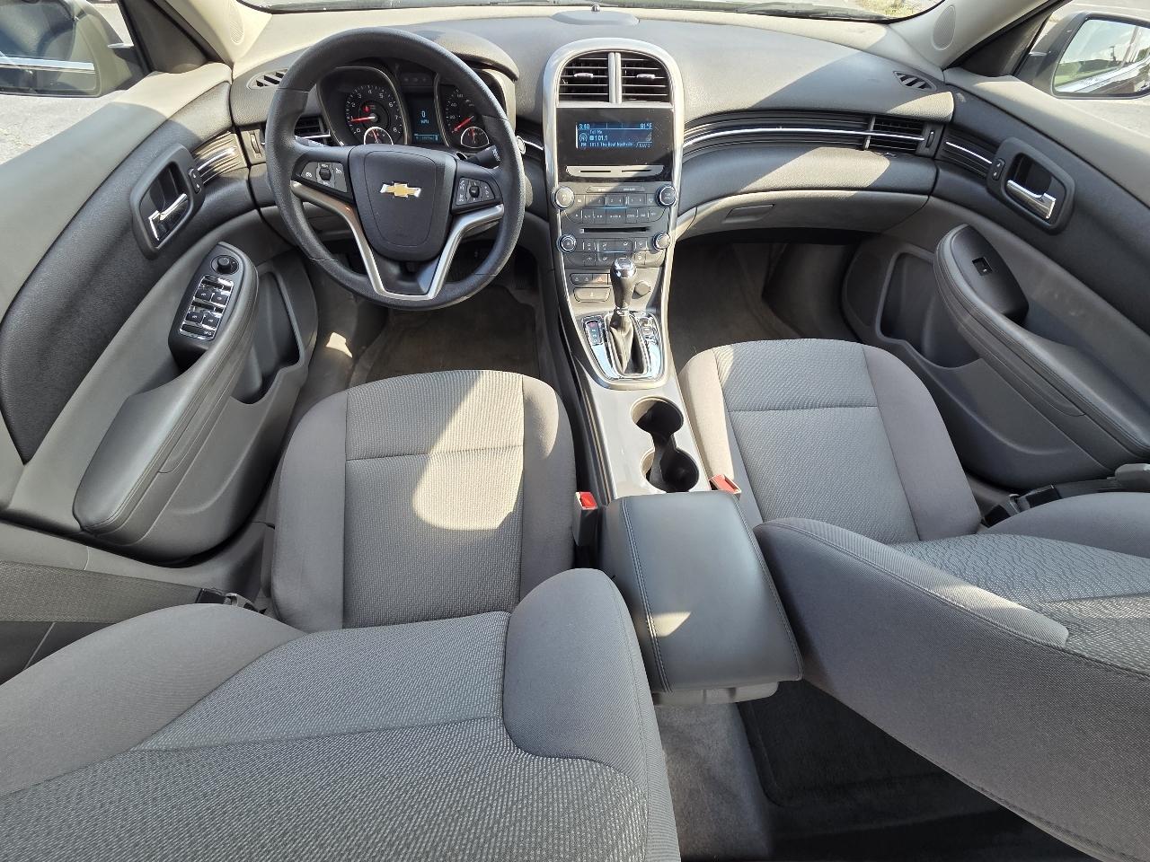 Chevrolet Malibu LS 2013