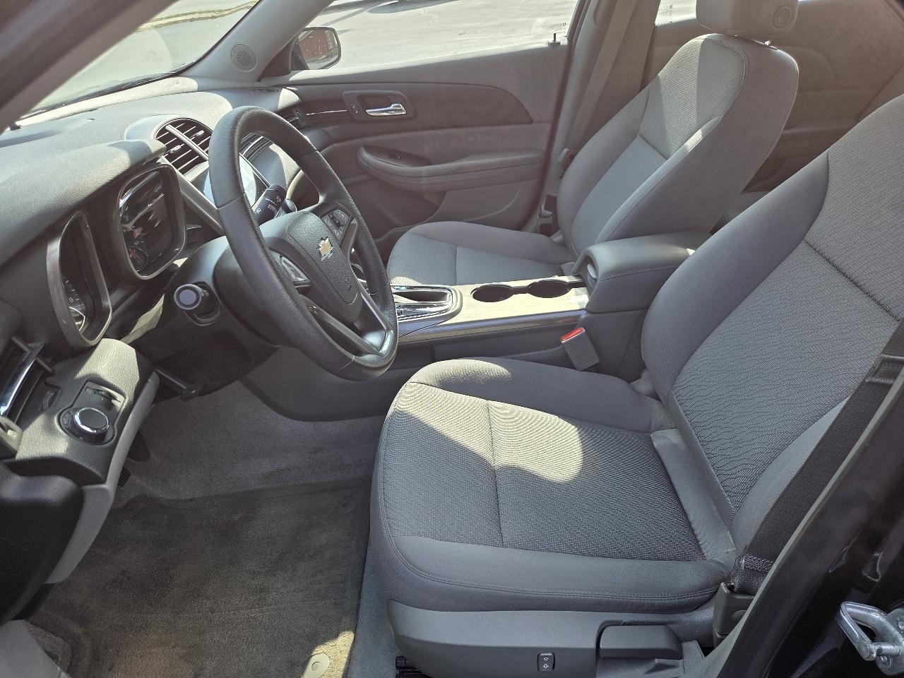 Chevrolet Malibu LS 2013