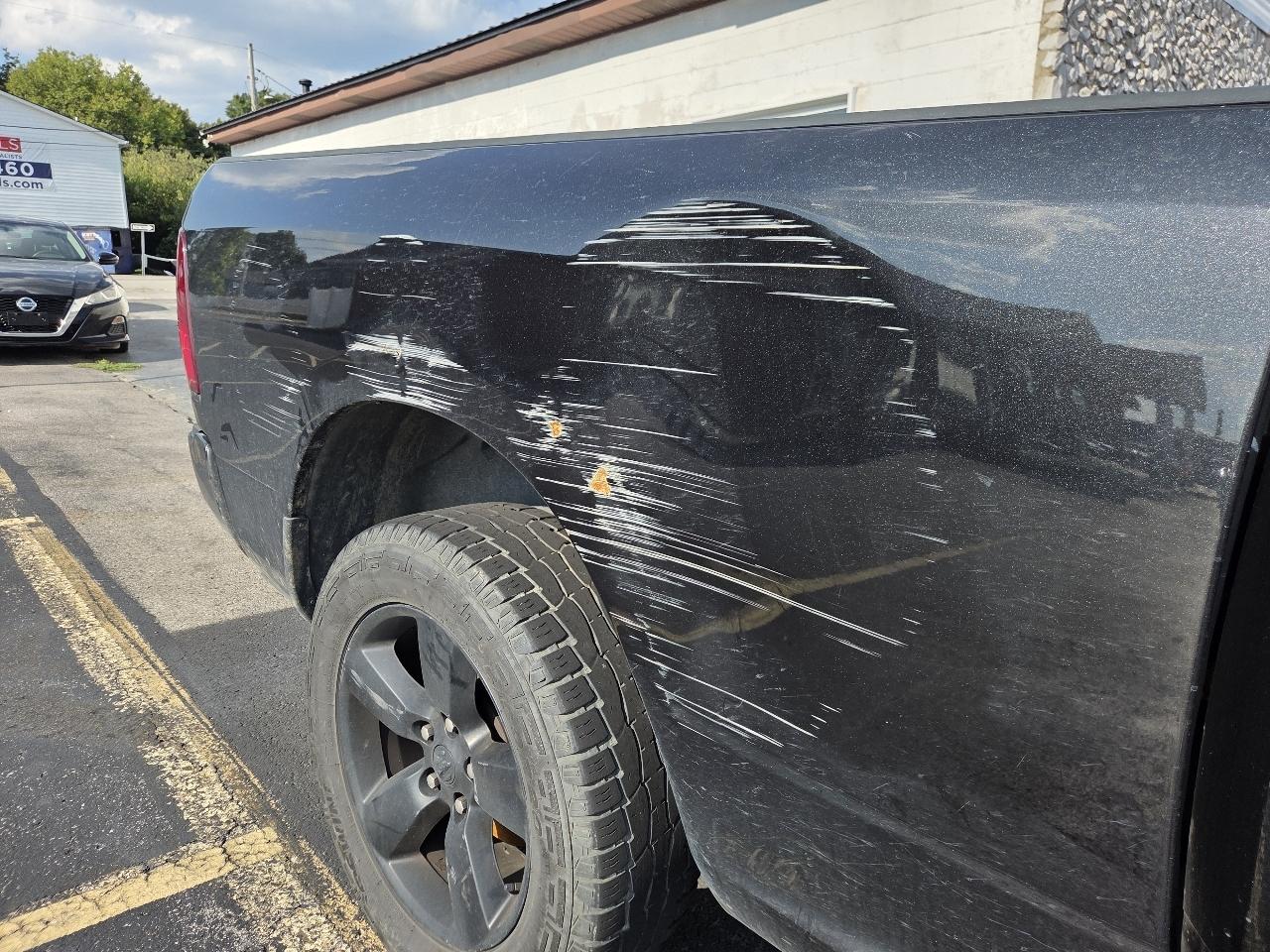 RAM 1500 Tradesman Quad Cab 4WD 2018