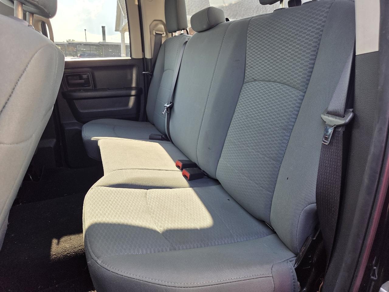 RAM 1500 Tradesman Quad Cab 4WD 2018