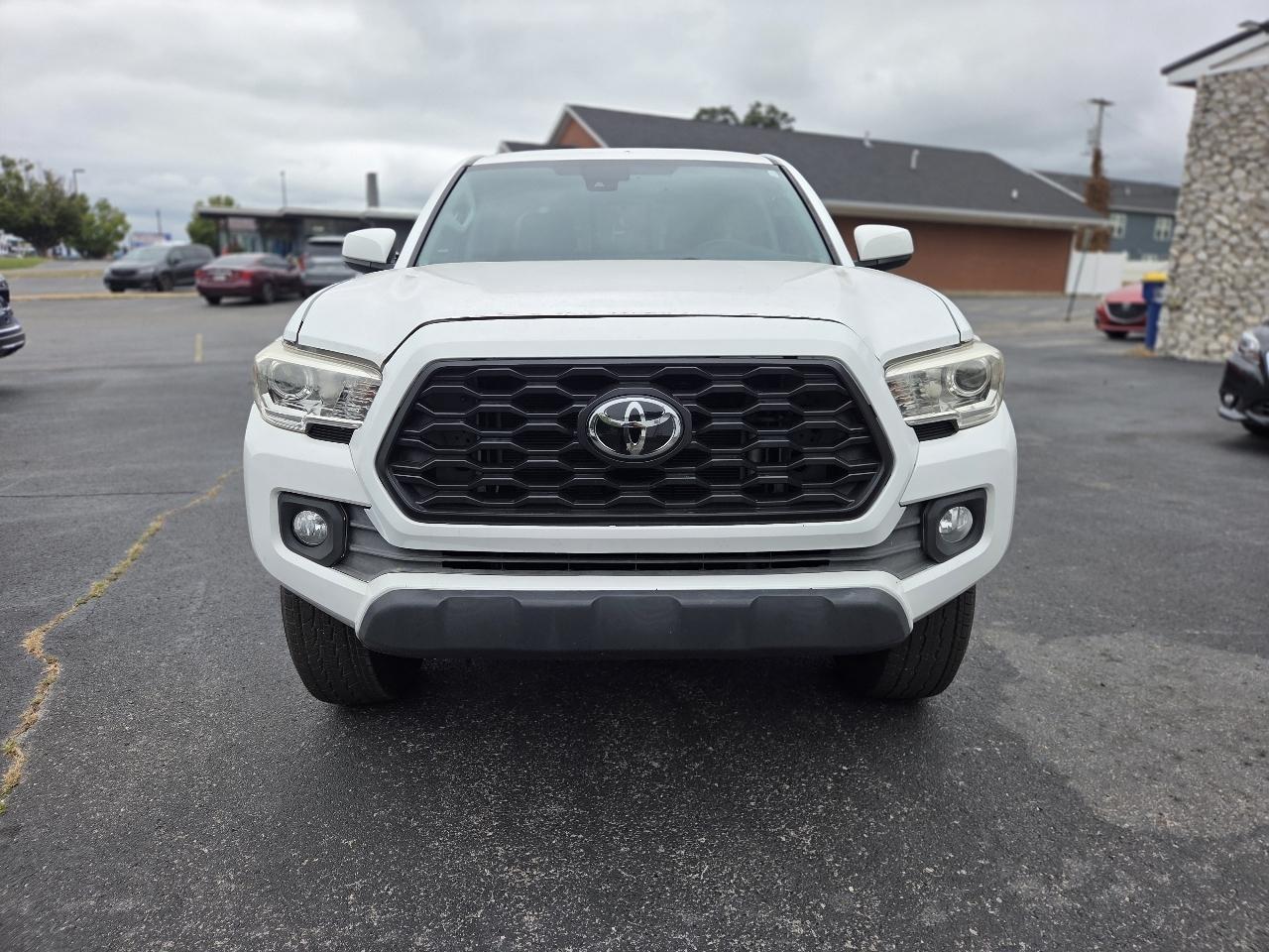 Toyota Tacoma SR5 Double Cab Long Bed I4 6AT 2WD 2020