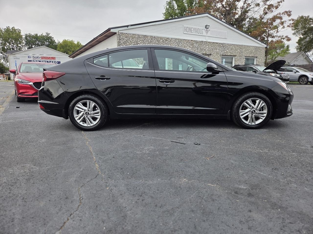 Hyundai Elantra Limited 2020